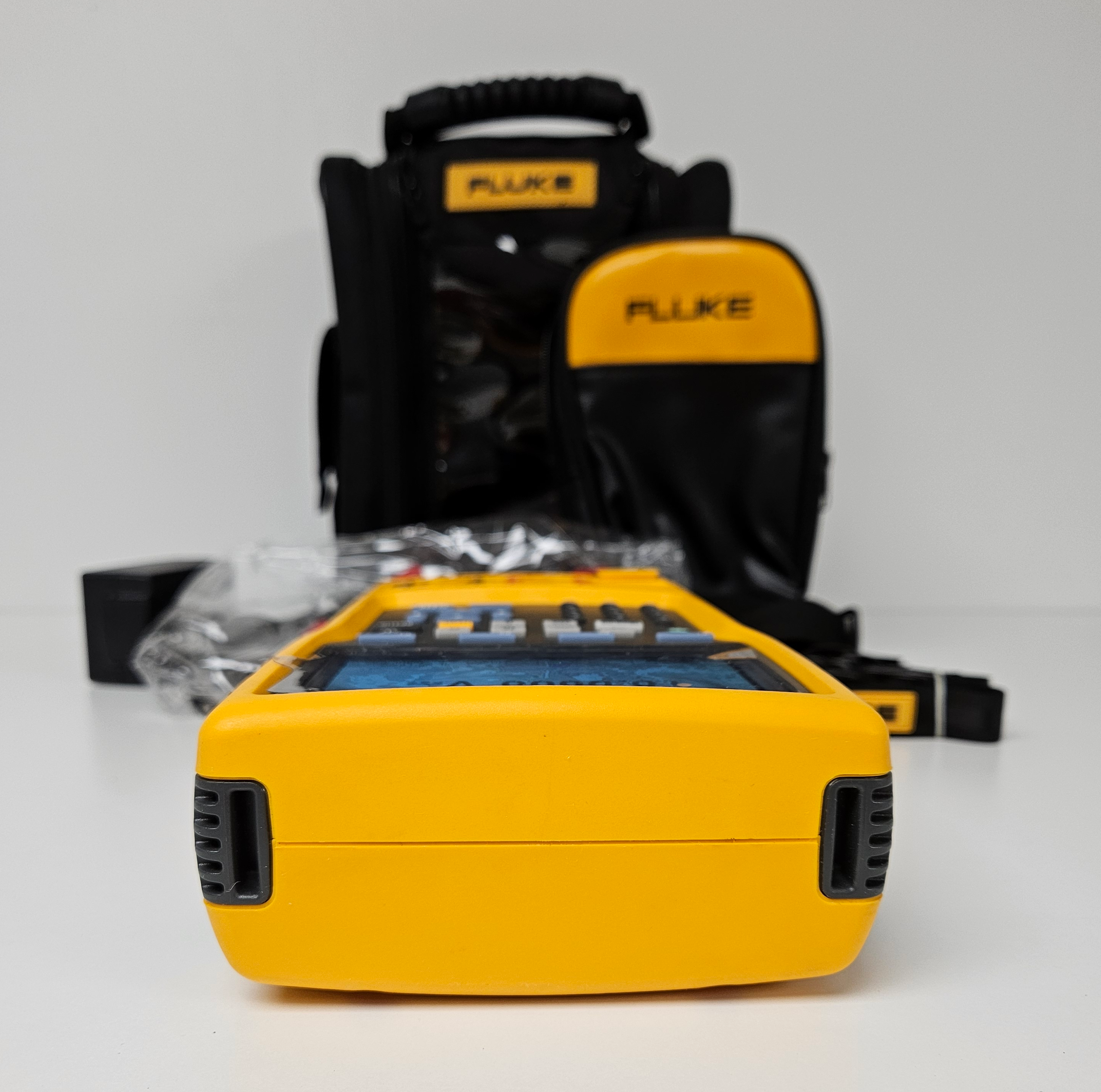 Fluke 754 Multi-Function Product Calibrator With HART Interface - Used